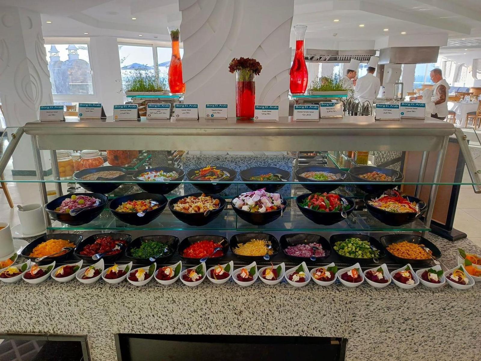 Borg El Arab Beach Resort Exterior foto A salad bar